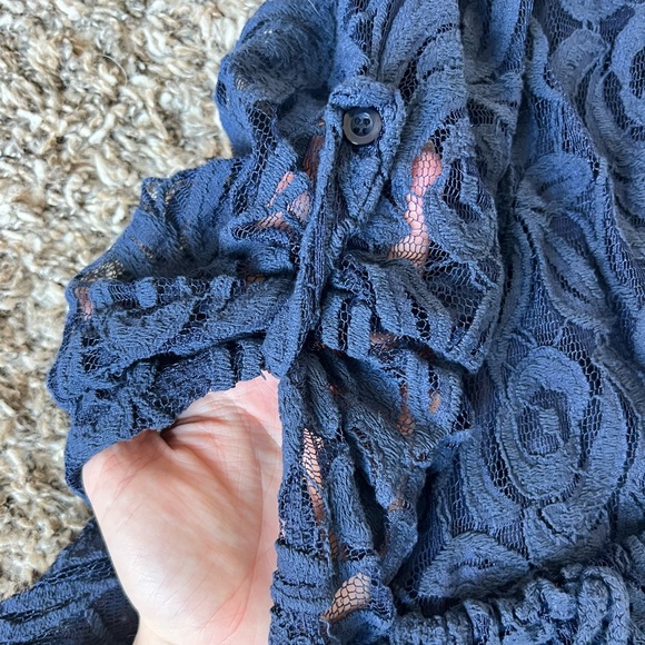 Boutique Navy Lace Tunic with Matching Underlay - Picture 3 of 9